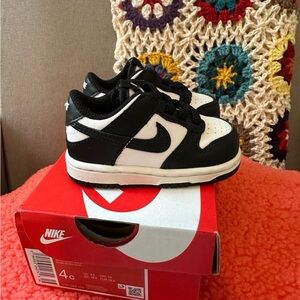 Nike Kids Black and White Sneakers